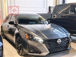 نيسان ألتيما